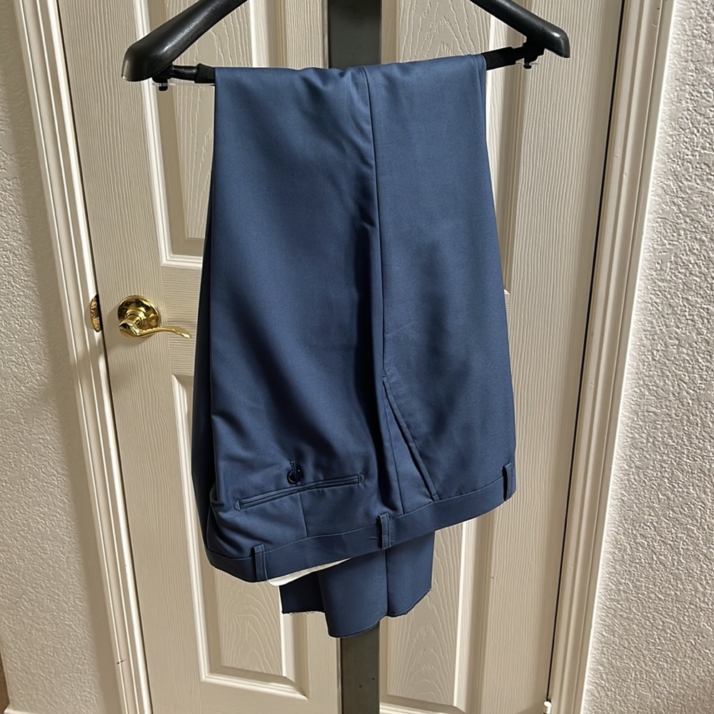 3 Piece Mens Suit - Picture 3 of 4